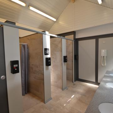 Ladies Showers